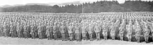 La Divisione "monte Rosa" della RSI, schierata nel campo d'addestramento di Sennelager in attesa della visita di Mussolini